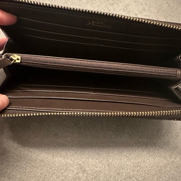 Pollini Studio Wallet - Picture 3 of 5